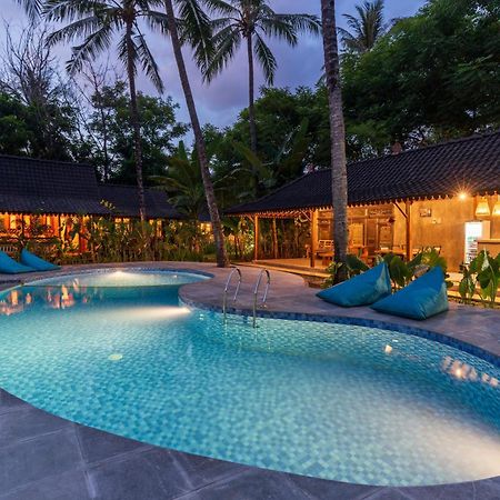 Tahlia'S Villa Sorongjukung エクステリア 写真