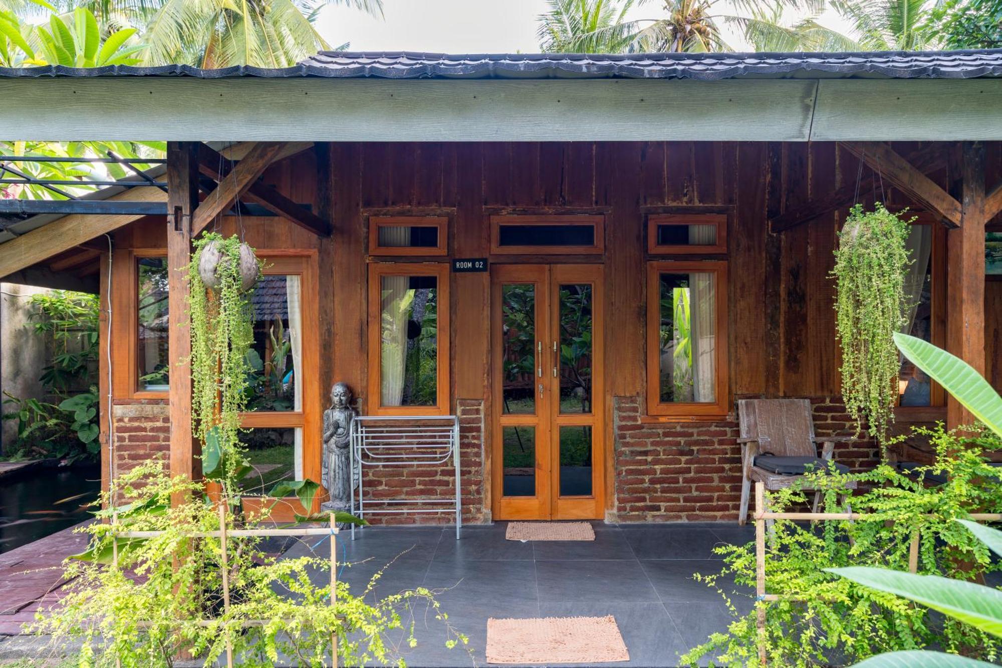 Tahlia'S Villa Sorongjukung エクステリア 写真