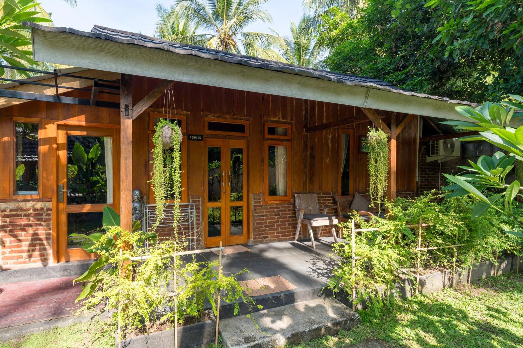 Tahlia'S Villa Sorongjukung エクステリア 写真