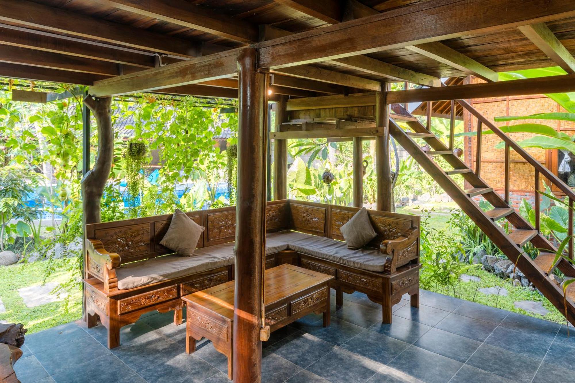 Tahlia'S Villa Sorongjukung エクステリア 写真